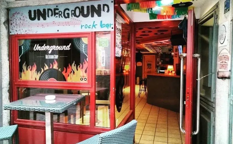 Underground Bar & Record Shop (Tienda OnLine 24 Horas) - Bar musical en Plasencia - foto 3