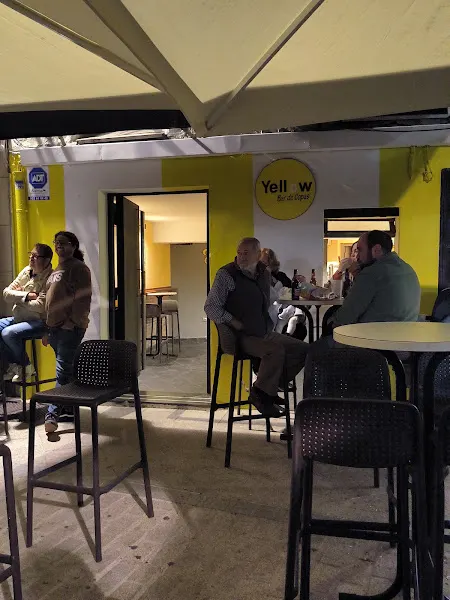 PUB YELLOW