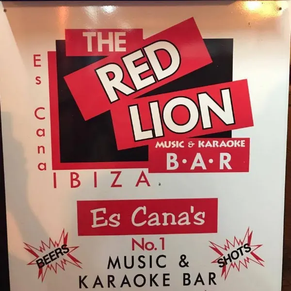The Red Lion Late Lounge - Karaoke en Santa Eulalia del Río - foto 2