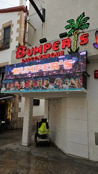 Bumpers - Discoteca en Lloret de Mar - foto 2