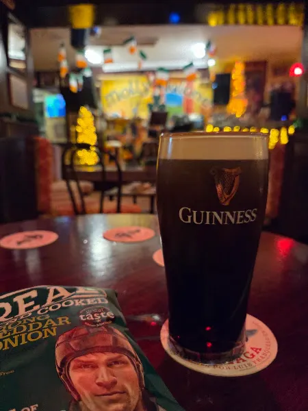 The Molly Malone - Pub irlandés en Puerto de la Cruz - foto 3