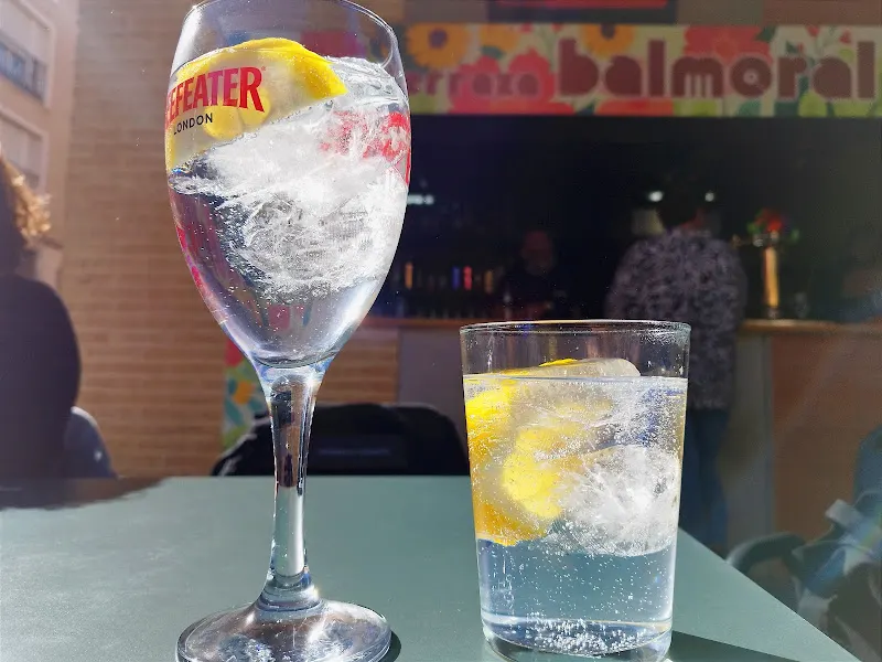 Pub Balmoral - Pub en Yecla - foto 2