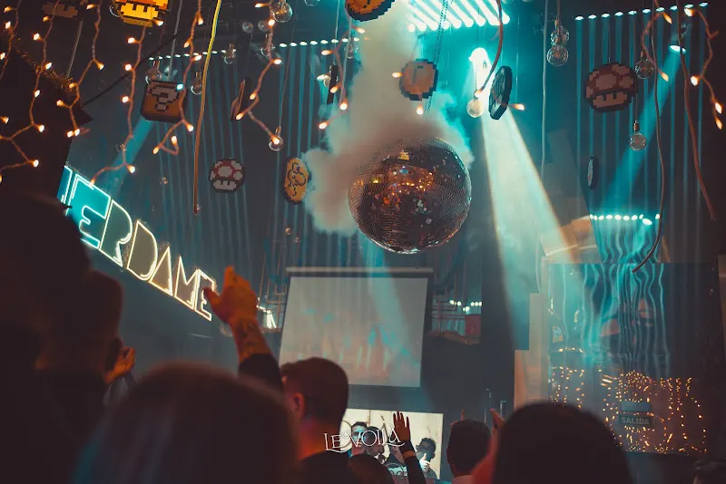 Le Voilà Almendralejo - Discoteca en Almendralejo