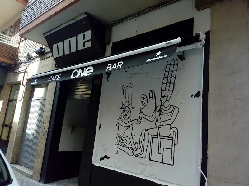 ONe Café & Bar - Bar musical en Aranda de Duero - foto 2
