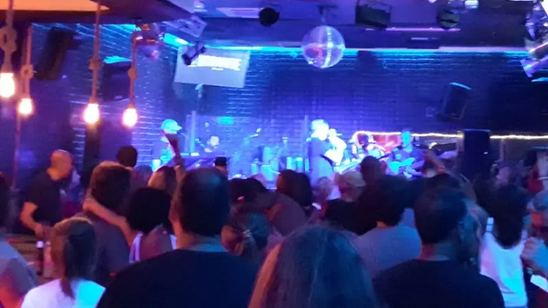 Urbanite - live music - Mostoles