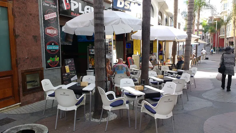 The Bee Hive Pub - Bar en Puerto de la Cruz - foto 2