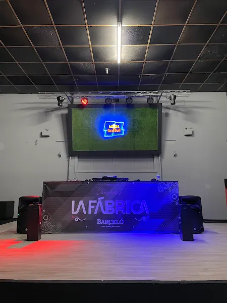 La Fábrica - Redondela