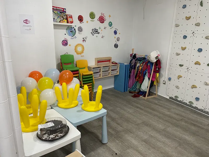 Tiempo Juntos sala Mártires | alquiler sala fiestas y cumpleaños | parque de bolas - Salón para eventos en Illescas - foto 2