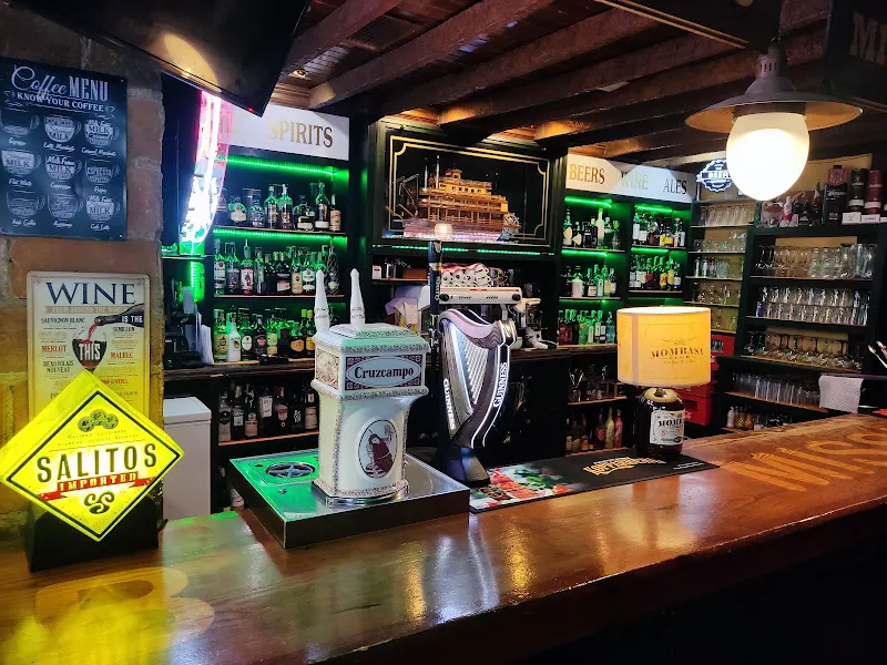 Pub Cervecería Mississippi Almuñécar - Pub irlandés en Almuñécar - foto 2