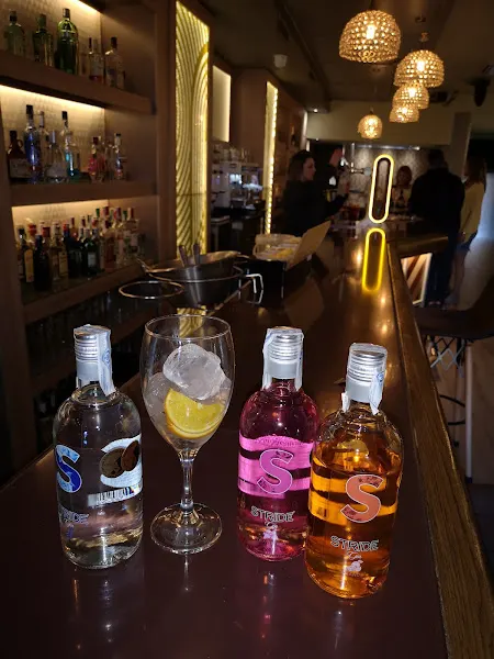 DUPLEX GINTONERÍA. en Villarrobledo