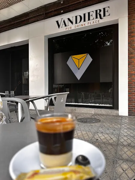 PUB VANDIERE