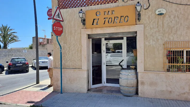 Cervecería El Toreo - Pub en Mutxamel - foto 2