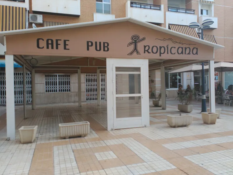 Tropicana - Pub en Adra - foto 2