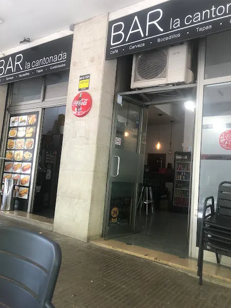 Bar la Cantonada - Bar en Olesa de Montserrat - foto 2