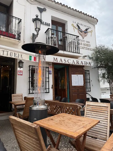 La Mascarada