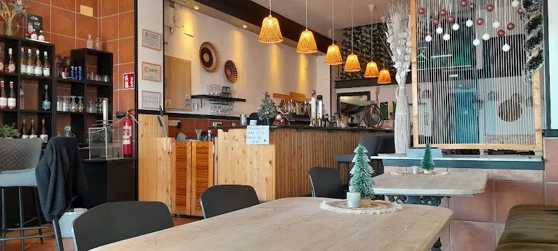La bodeguita del medio altea - Coctelería en Altea - foto 2