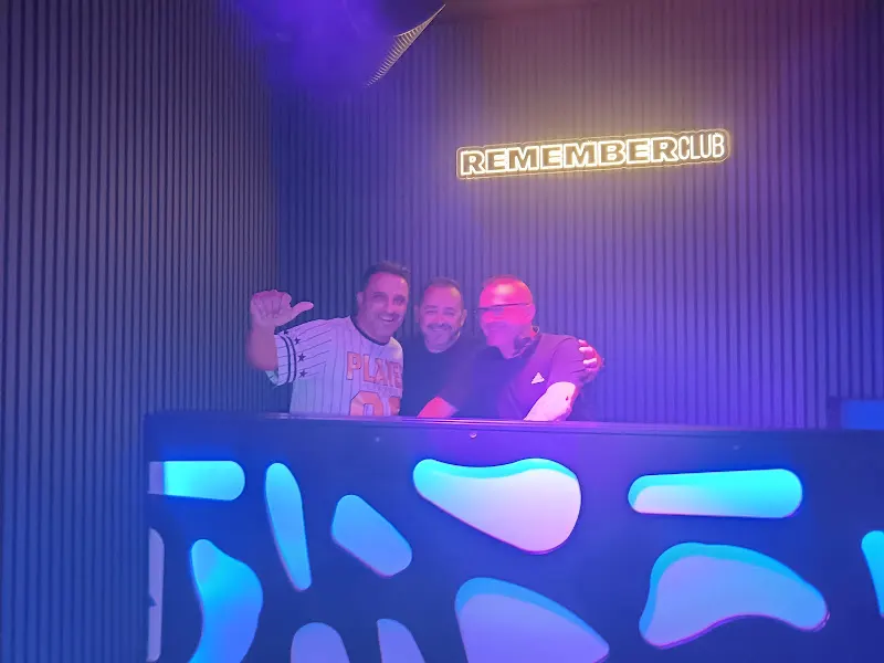 Directo The Club y Remember Club - Discoteca en San Juan de Alicante - foto 2