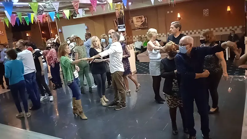 Fontana Disco - Sala de baile en San Juan de Alicante - foto 2