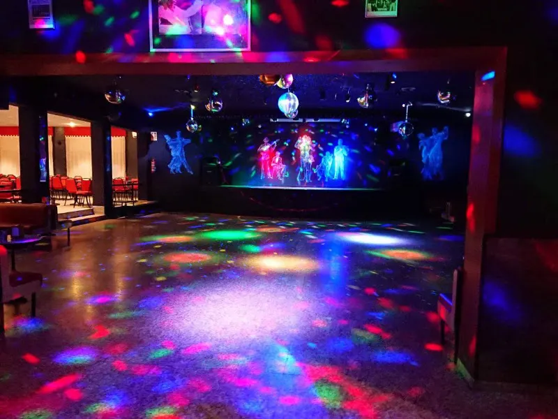 Gelther - Sala de baile en Castrillón - foto 2