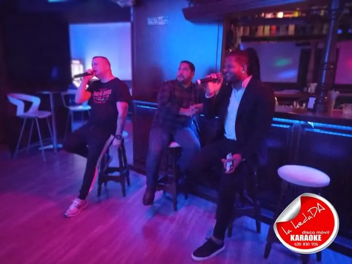 Coco Mango Bar musical - Sant Feliu de Guíxols