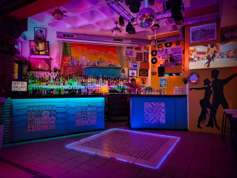 El Mojito Bar - Coctelería en Isla Cristina - foto 2