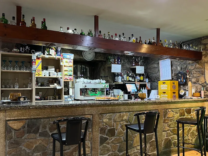 Café pub Camiño da Geira - Bar en Estrada - foto 2