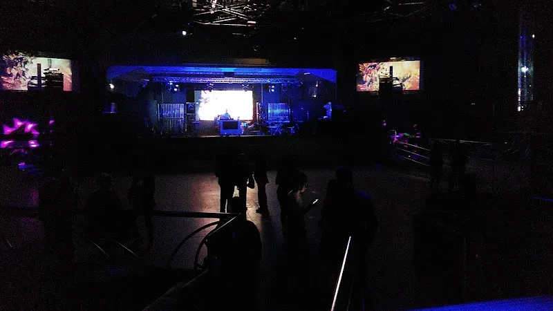 Discoteca Lennon - Estrada