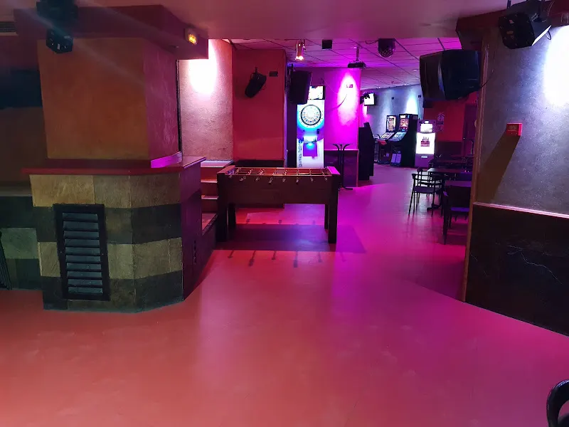 Pub La Zona - Pub en La Roda - foto 2