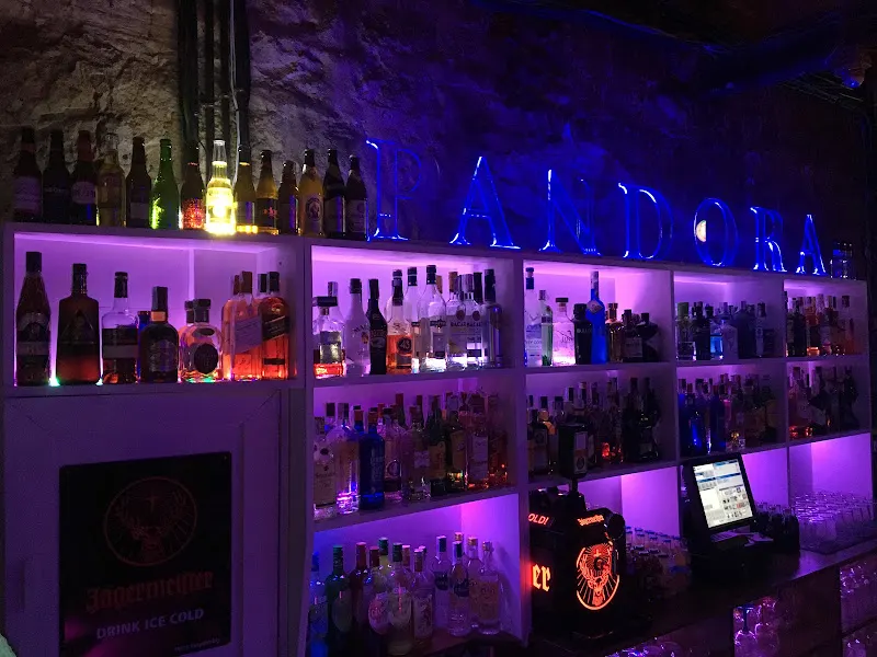 Pandora Elegance Club - Baeza