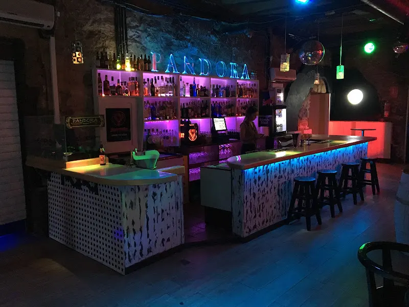 Pandora Elegance Club - Pub en Baeza - foto 2