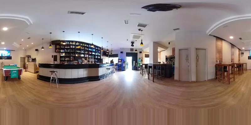 Tropi Pub - Sarria