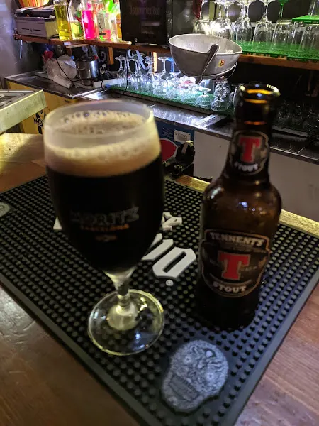 SKULL PUB