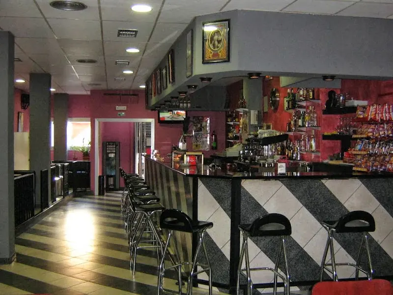 Bar Rocky