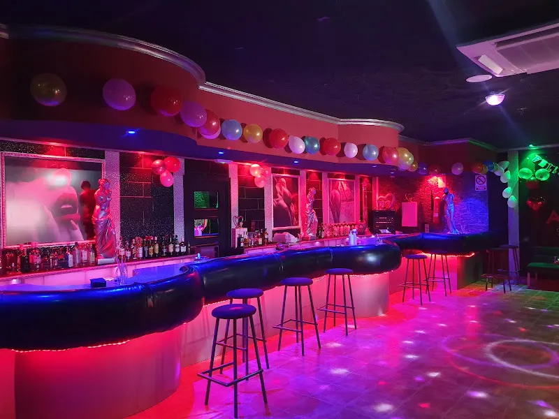 Atrium Sala de Fiestas - Bar en San Clemente - foto 2