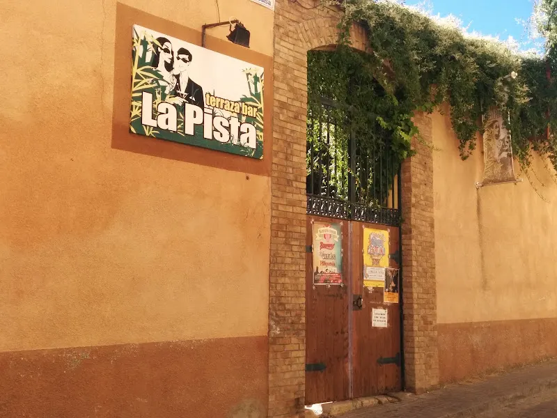 La Pista - Almazán