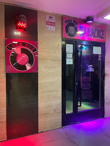 Karaoke Sala Tuk - Karaoke en Madrid - foto 2