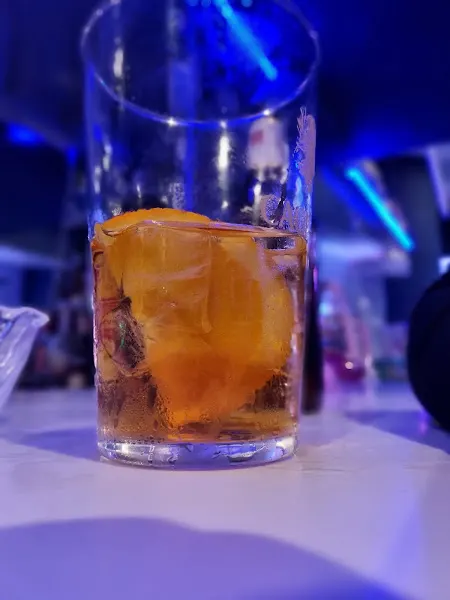 Si Disco Bar