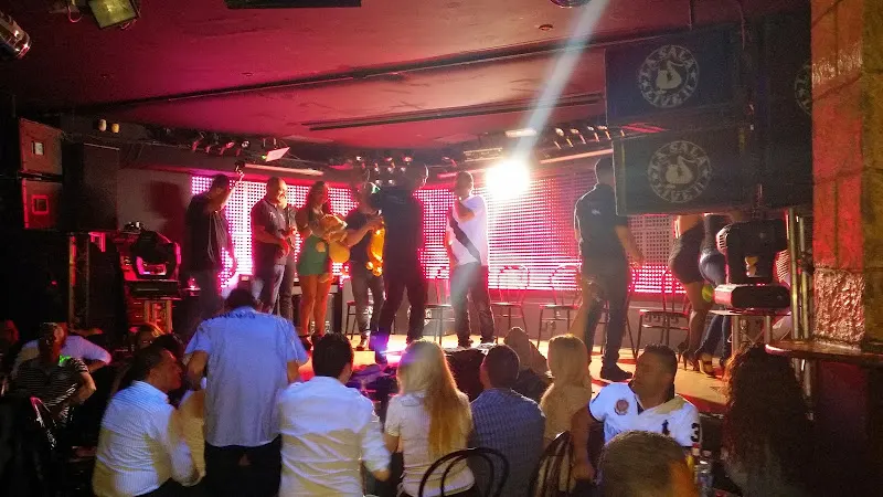 Sala Live!!