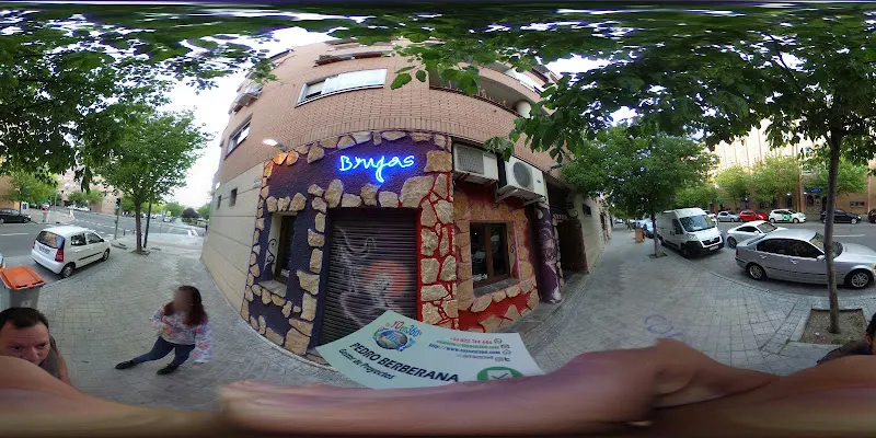 Brujas Pub