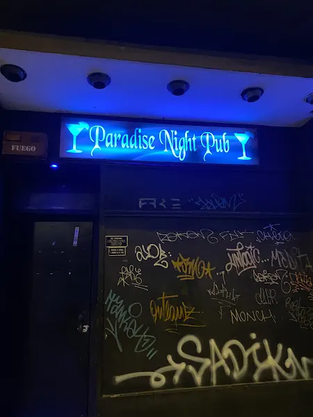 Paradise Night Pub - Bar en Madrid - foto 2