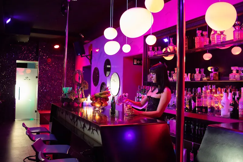 100Momentos - Club Swinger Madrid