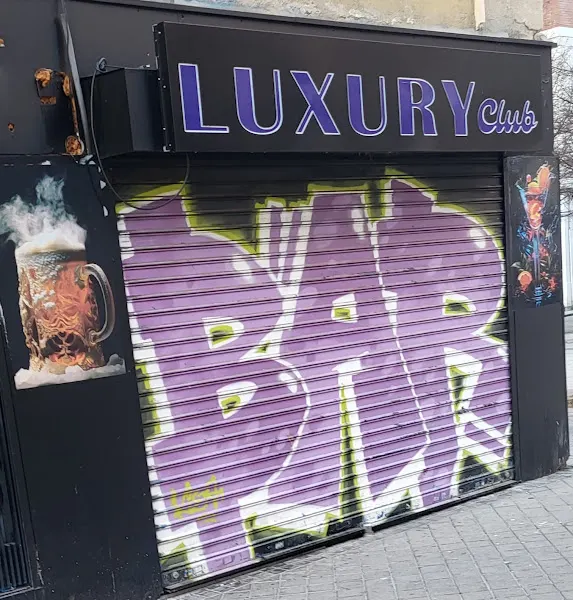 Luxury Club