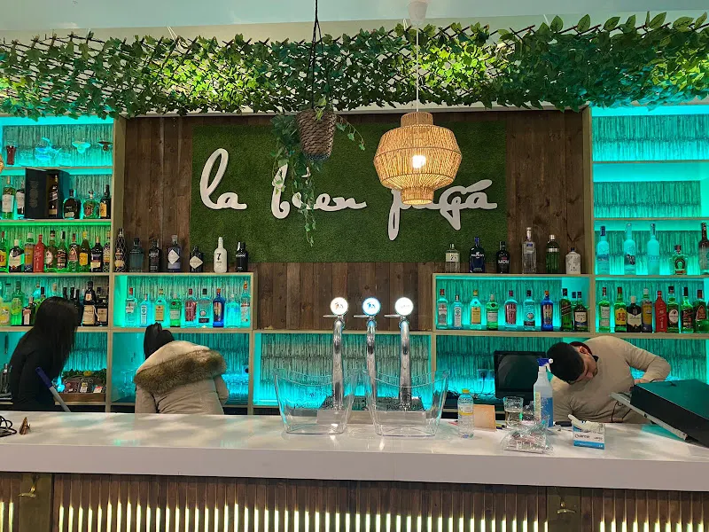 La bien pagá - Bar en Madrid - foto 2