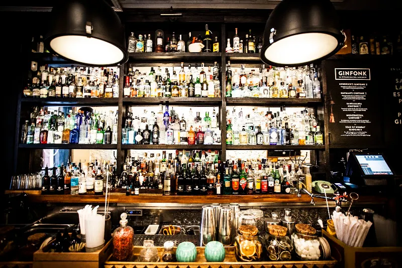 Bobby Gin - Coctelería en Barcelona - foto 2