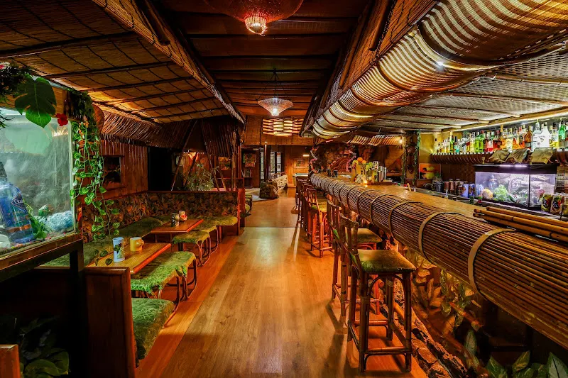 Aloha, Tiki Bar, Coctelería Hawaiana - Coctelería en Barcelona - foto 2