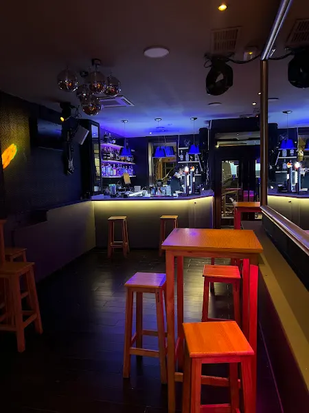 ICONIC Club | UNICO Valencia