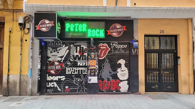 Momo Music Club - Pub en Valencia - foto 2