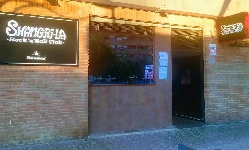 Shangri-la Rock'n'Roll Pub - Pub en Valencia - foto 2