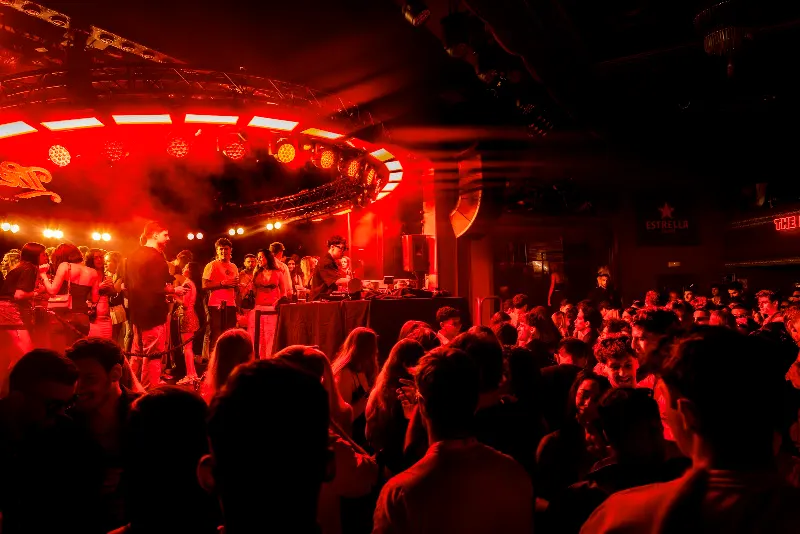 Luz de Gas Barcelona - Discoteca en Barcelona - foto 2