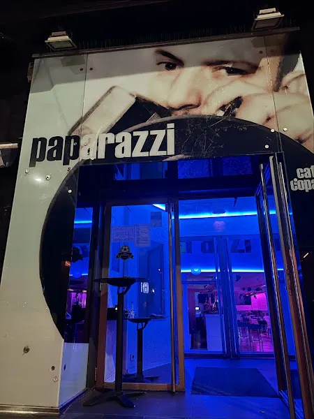 Paparazzi - Pub en Zaragoza - foto 2